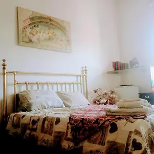 https://grande-stanza-privata-in-appartamento-centro-bergamo.it-lombardy.com